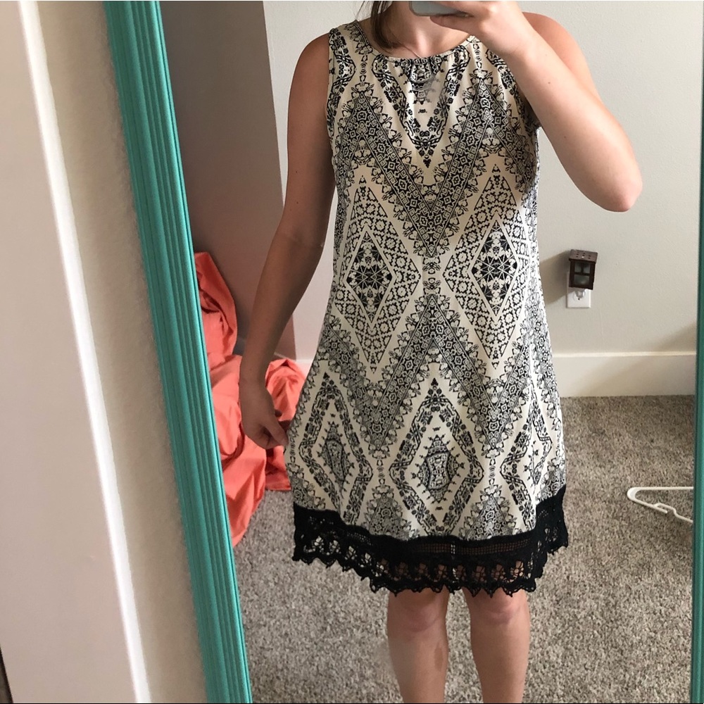 Black/white semi formal dress